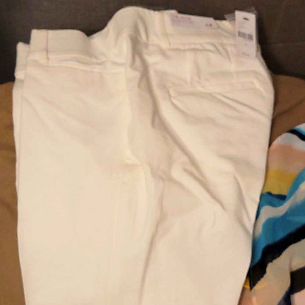 Ladies Capri pants